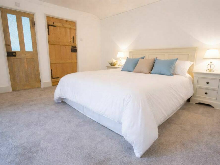 manual override of alt text