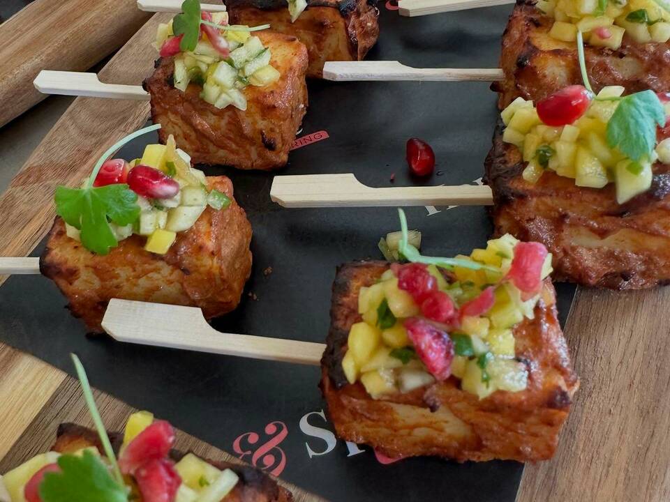 manual override of alt text